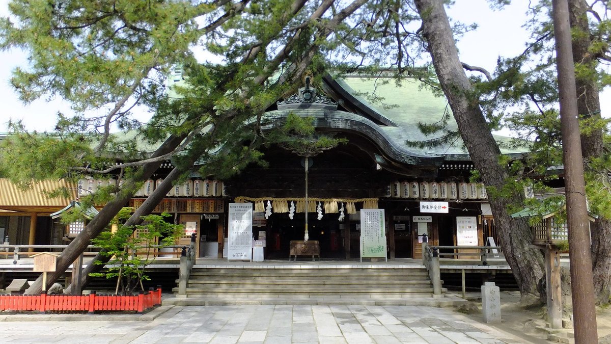 白山神社の風景