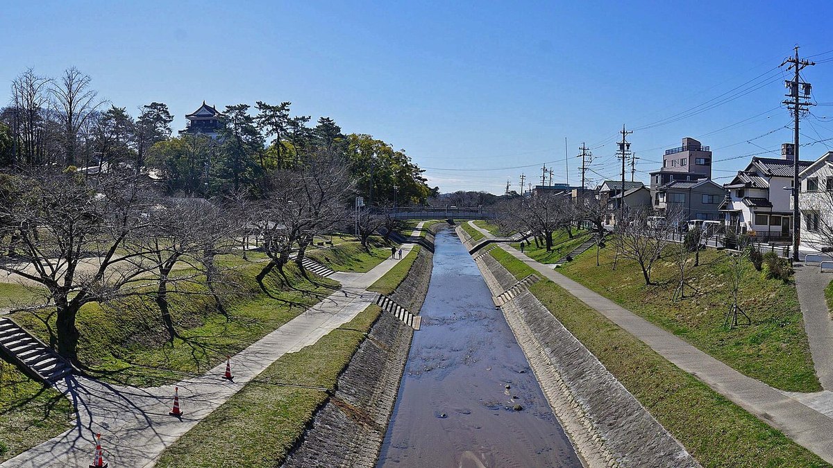 岡崎公園の風景