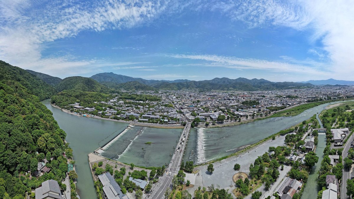 嵐山（渡月橋周辺）の風景