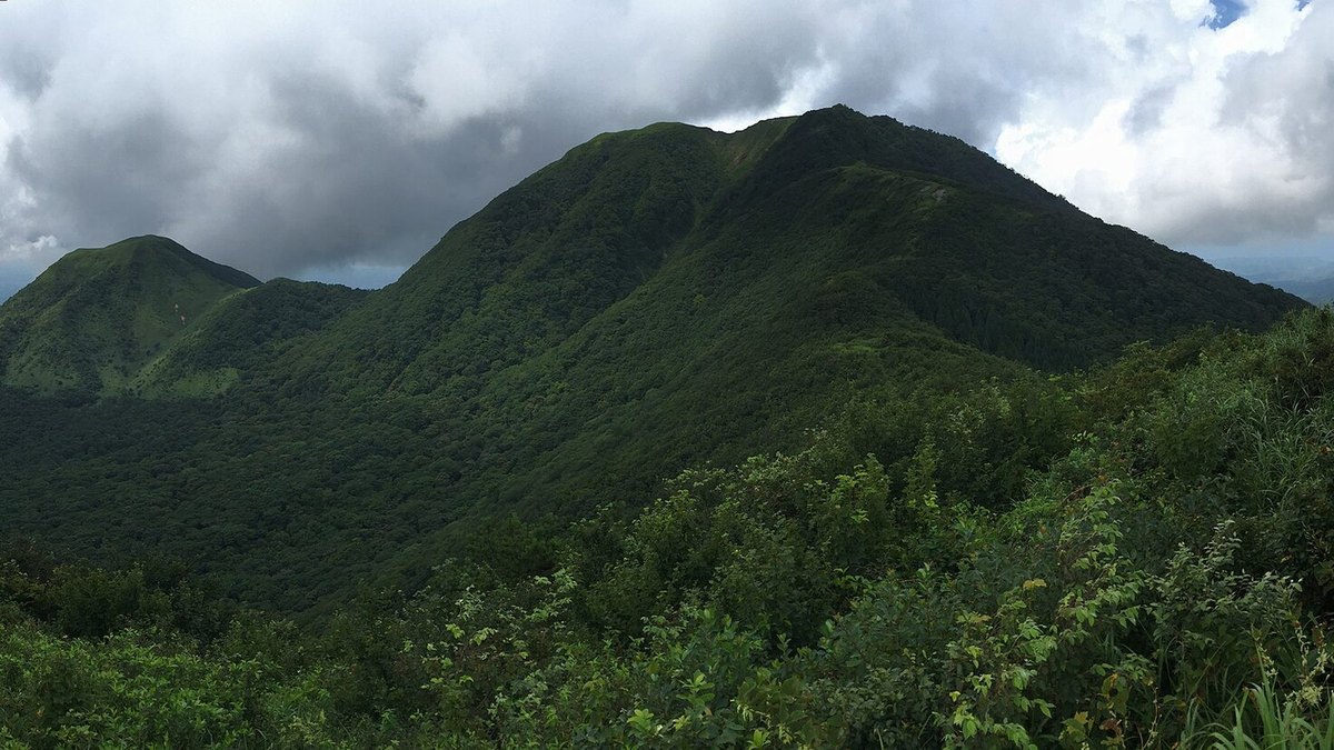 三瓶山の風景