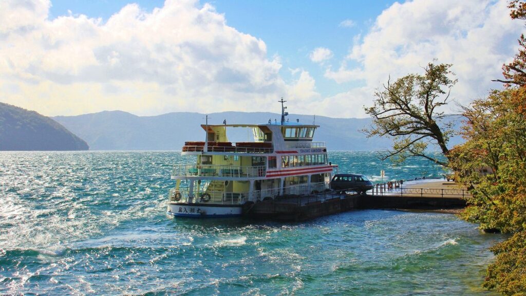 十和田湖の風景
