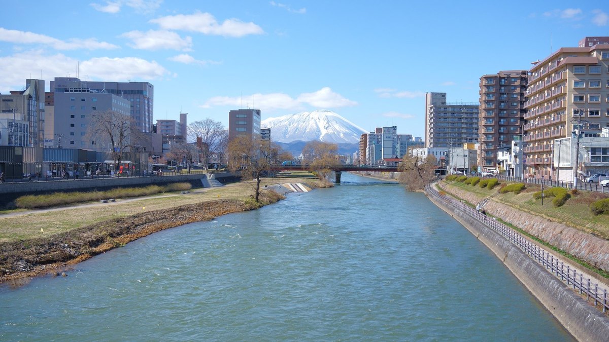 盛岡市街の風景