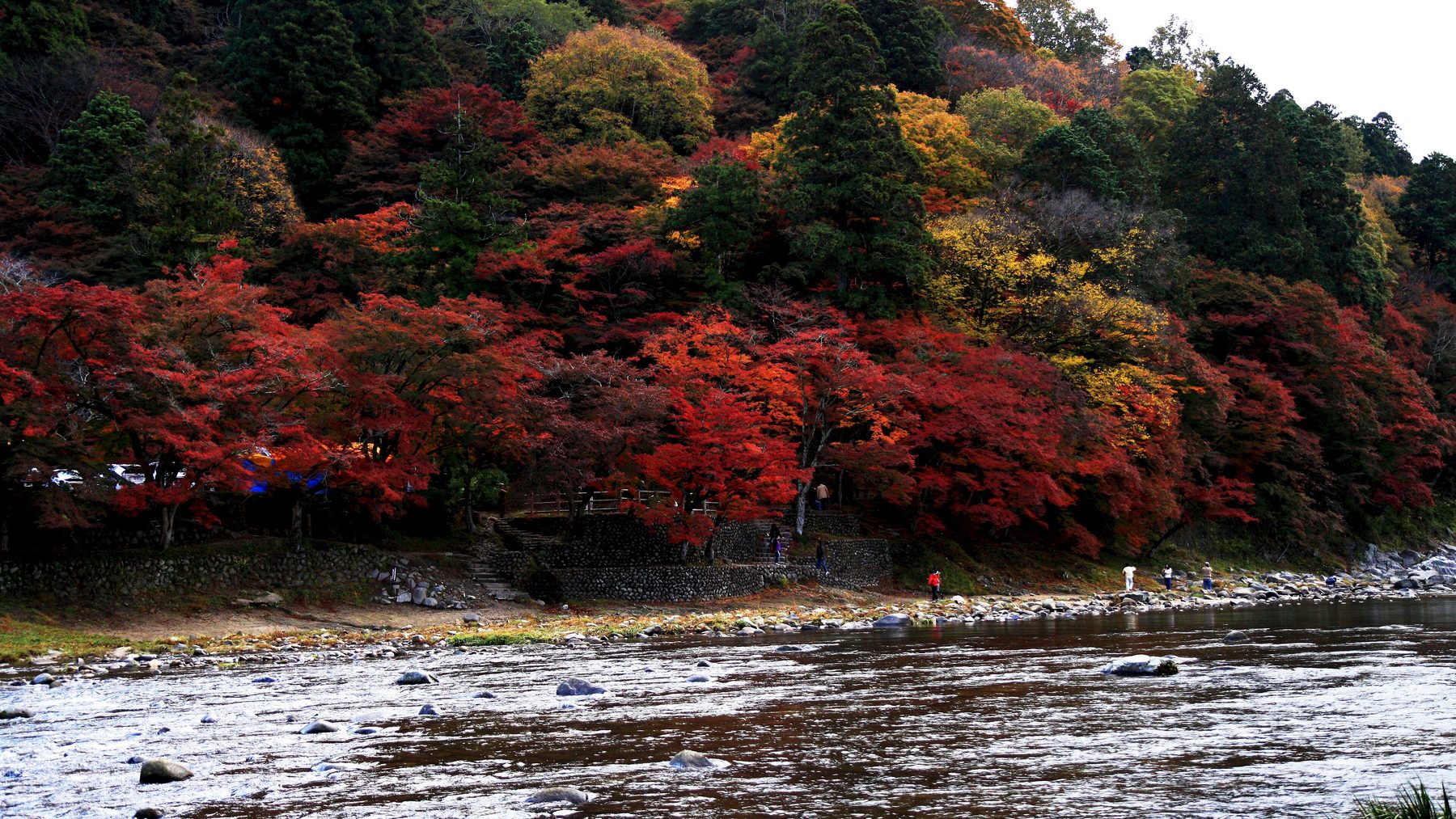 三河湖